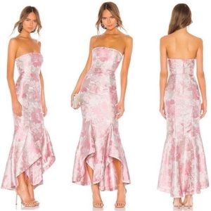 Lovers + Friends Urgonia Gown jacquard in Pink Tonal
